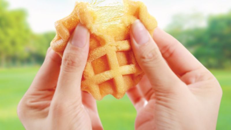 Cần chọn đồ ăn vặt an toàn cho bé