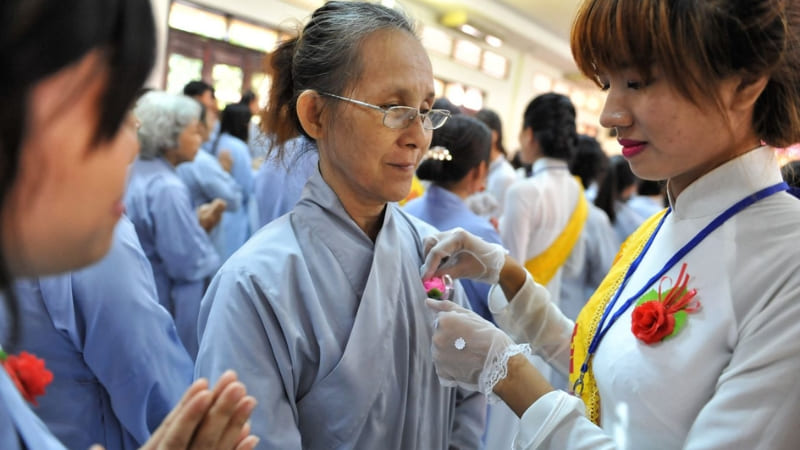 Nghi thức này xuất hiện lâu đời và mang ý nghĩa thiêng liêng. Nghi thức này xuất hiện lâu đời và mang ý nghĩa thiêng liêng.