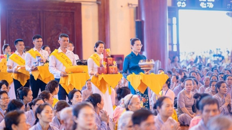 Gợi ý các ngôi chùa nổi tiếng nên đi trong dịp Lễ Vu Lan Gợi ý các ngôi chùa nổi tiếng nên đi trong dịp Lễ Vu Lan