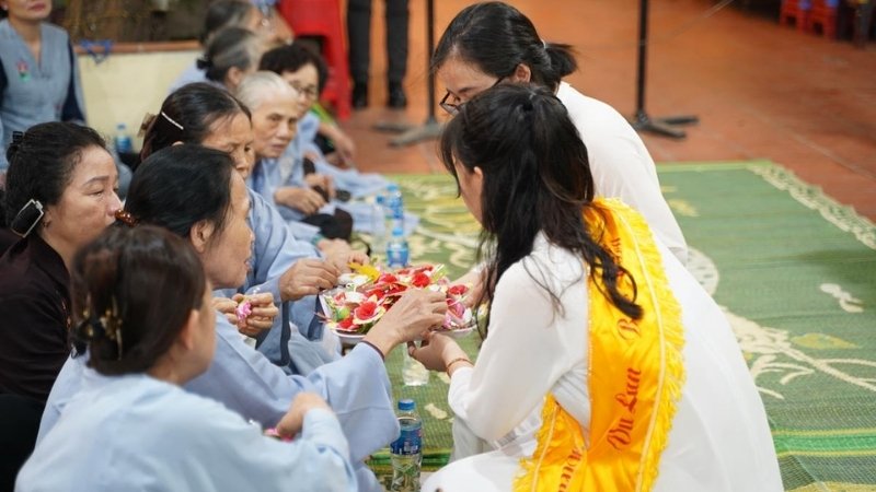 Những điều nên và không nên làm khi đi chùa ngày Lễ Vu Lan Những điều nên và không nên làm khi đi chùa ngày Lễ Vu Lan