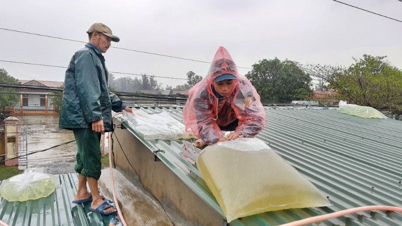 Kiểm tra và gia cố nhà cửa phòng tránh bão lụt Kiểm tra và gia cố nhà cửa phòng tránh bão lụt