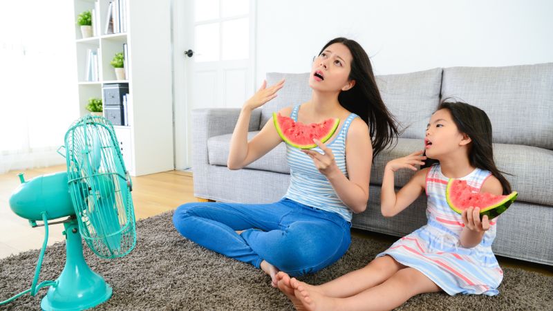 Hướng dẫn nhận biết bão qua sự thay đổi không khí