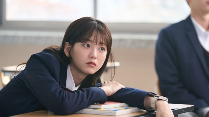 Kỹ xảo được đầu tư tinh tế, tạo bầu không khí huyền bí.