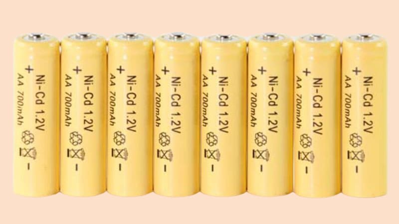 Pin nickel-cadmium (NiCd)
