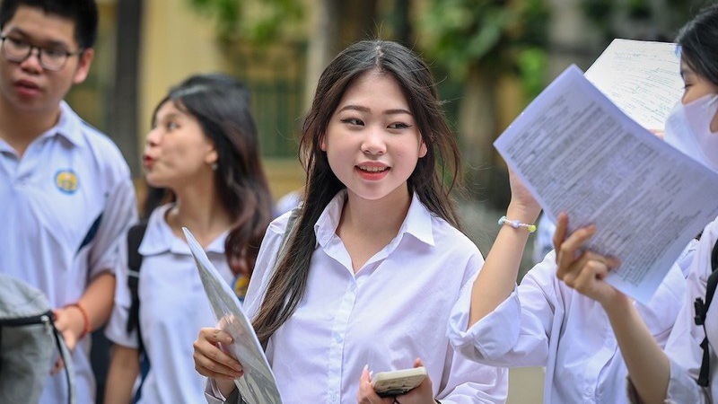 Các trường hợp được miễn hoặc hỗ trợ lệ phí xét tuyển Các trường hợp được miễn hoặc hỗ trợ lệ phí xét tuyển