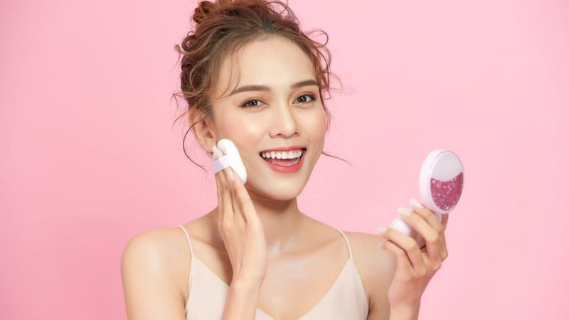 Cushion kiềm dầu cho mùa hè hỗ trợ kiểm soát dầu nhờn tốt, không bí da