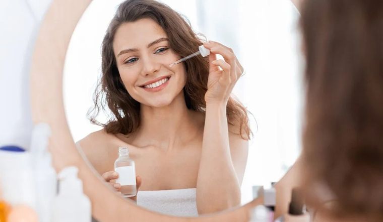 Tại sao serum vitamin C là "bảo bối" cho làn da trong mùa hè?