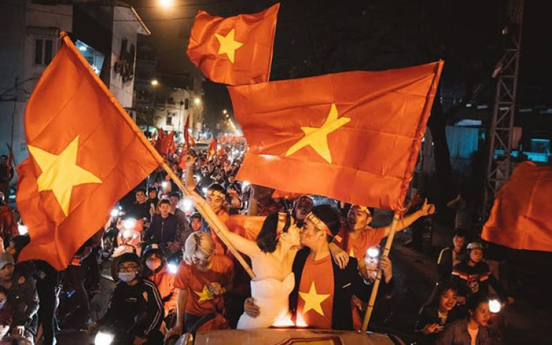 Người dân hưởng ứng Người dân hưởng ứng