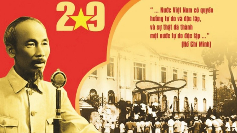 Hình ảnh Bác đứng tại Quảng trường Ba Đình năm 1945 Hình ảnh Bác đứng tại Quảng trường Ba Đình năm 1945