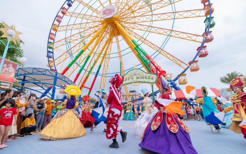 Sức hút của Phan Thiết dịp lễ 2.9 Sức hút của Phan Thiết dịp lễ 2.9