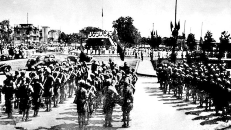 Quang cảnh ngày lễ Độc lập tại Quảng trường Ba Đình (Hà Nội) ngày 2/9/1945 (ảnh tư liệu lịch sử) Quang cảnh ngày lễ Độc lập tại Quảng trường Ba Đình (Hà Nội) ngày 2/9/1945 (ảnh tư liệu lịch sử)