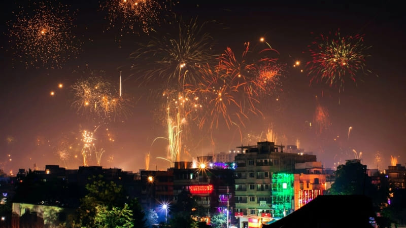 Người dân có thể tập trung tại các khu vực mở.