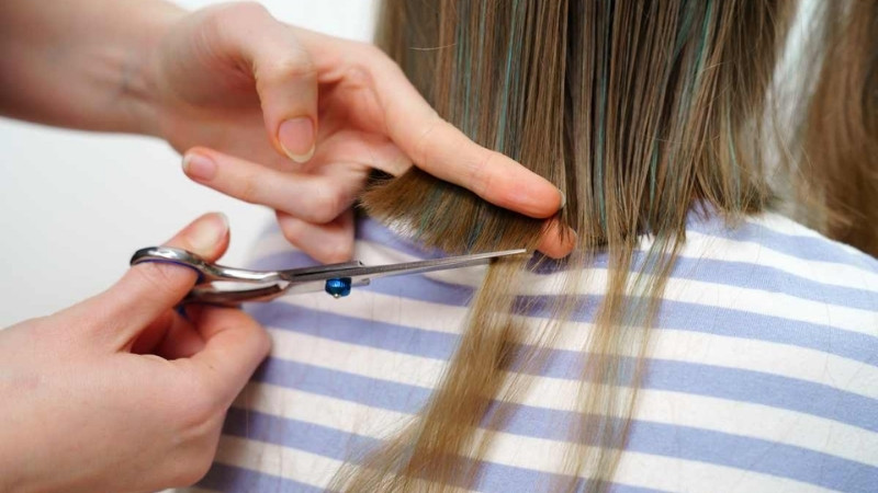 Bạn nên tra lịch cắt tóc để chọn ngày hoàng đạo phù hợp Bạn nên tra lịch cắt tóc để chọn ngày hoàng đạo phù hợp