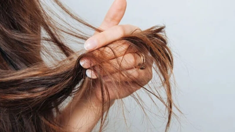 Bí quyết ngăn ngừa và hạn chế tóc chẻ ngọn hiệu quả