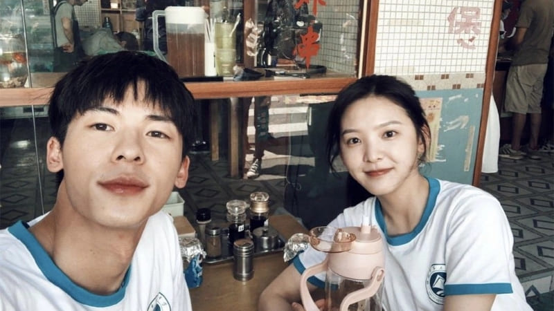 Câu chuyện tình yêu kéo dài mười lăm năm nhiều thăng trầm.