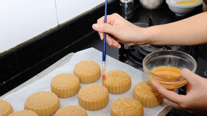 Cân nhắc tự làm bánh Trung Thu tại nhà Cân nhắc tự làm bánh Trung Thu tại nhà