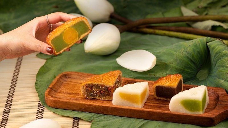 Bánh nướng và bánh dẻo là hai món ăn truyền thống mùa Trung Thu không thể thiếu Bánh nướng và bánh dẻo là hai món ăn truyền thống mùa Trung Thu không thể thiếu