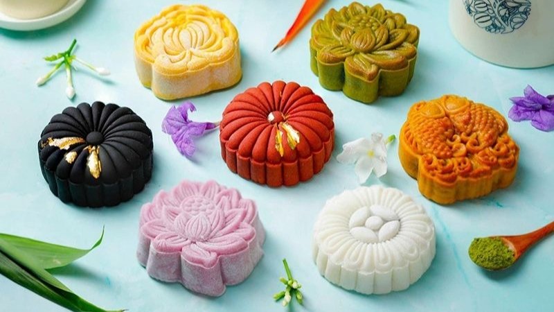 Bánh Trung thu là biểu tượng của sự viên mãn và tình thân gắn kết gia đình Bánh Trung thu là biểu tượng của sự viên mãn và tình thân gắn kết gia đình
