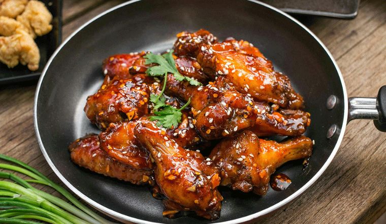 Cách làm cánh gà chiên nước mắm tương ớt ngon, đậm đà