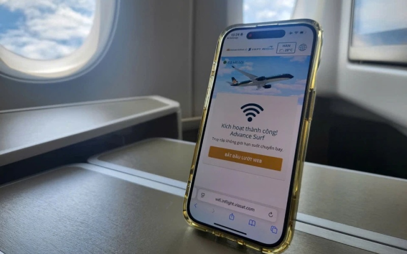 Vietnam Airlines đã bắt đầu triển khai cung cấp dịch vụ kết nối Internet trên các chuyến bay từ tháng 8 năm 2025 Vietnam Airlines đã bắt đầu triển khai cung cấp dịch vụ kết nối Internet trên các chuyến bay từ tháng 8 năm 2025