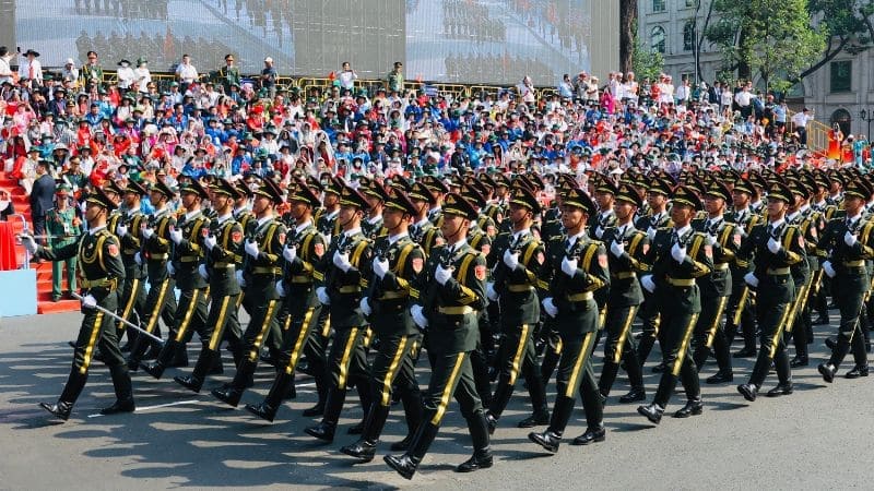 Khối diễu binh quốc tế