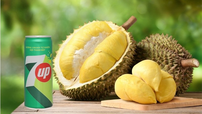 Ăn sầu riêng uống 7up gây tử vong là lời đồn thiếu khoa học Ăn sầu riêng uống 7up gây tử vong là lời đồn thiếu khoa học