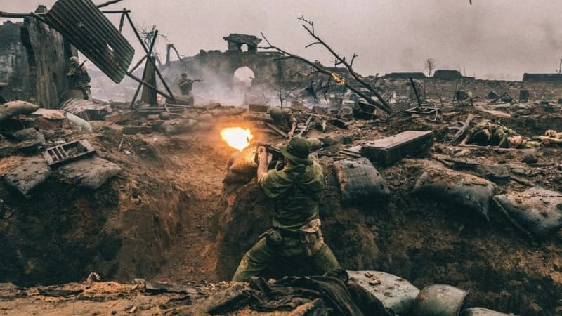 Diễn viên thể hiện nhân vật tự nhiên, đầy cảm xúc. Diễn viên thể hiện nhân vật tự nhiên, đầy cảm xúc.