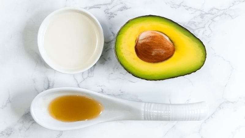 Bơ giàu vitamin E giúp da căng mịn và chống oxy hóa hiệu quả Bơ giàu vitamin E giúp da căng mịn và chống oxy hóa hiệu quả