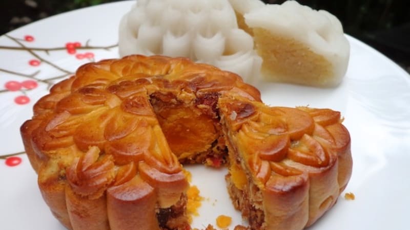 Chuyên gia khuyên không ăn bánh dù chỉ quá hạn một ngày Chuyên gia khuyên không ăn bánh dù chỉ quá hạn một ngày