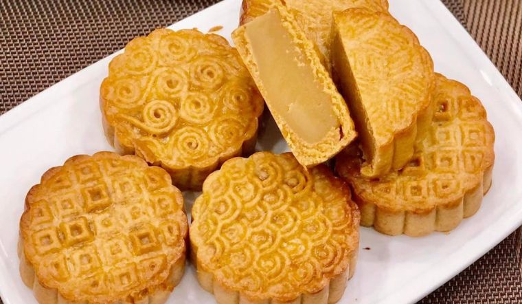 Ăn bánh Trung thu nhân đậu xanh có béo không? Bảng calo và cách ăn giữ dáng