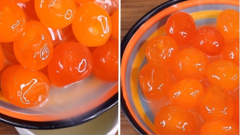 Tách lòng đỏ trứng muối Tách lòng đỏ trứng muối