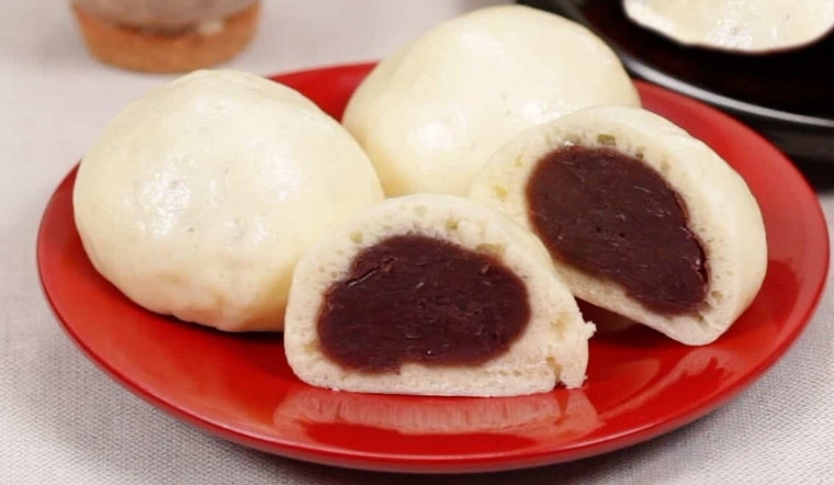 2 cách làm bánh bao đậu đỏ thơm ngọt, đơn giản cho lễ Thất Tịch