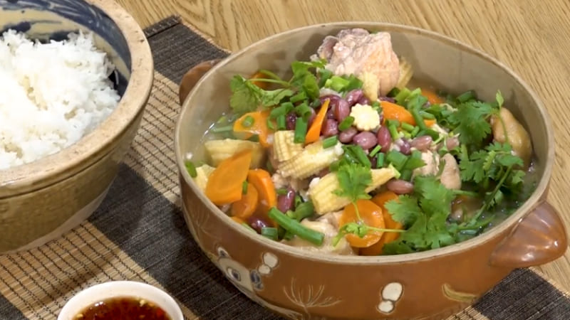 gà hầm đậu đỏ gà hầm đậu đỏ