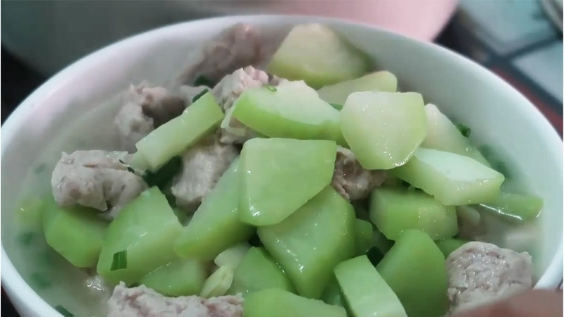 canh su su sườn heo canh su su sườn heo