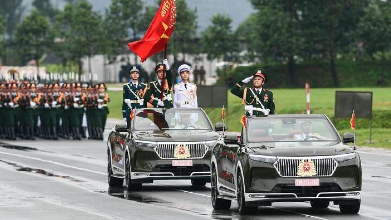 Xe có phù hiệu được phép di chuyển thường có dấu hiệu nhận biết rõ ràng Xe có phù hiệu được phép di chuyển thường có dấu hiệu nhận biết rõ ràng