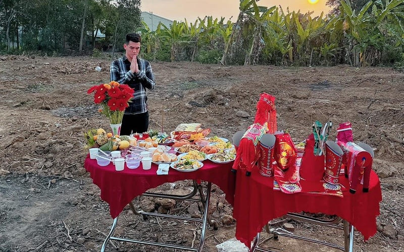 Có cần thuê thầy cúng khi động thổ? Có cần thuê thầy cúng khi động thổ?