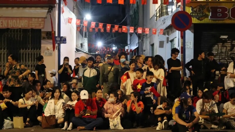 Ngã ba Lê Hồng Phong - Ngọc Hà - Đội Cấn (trước Bảo tàng Hồ Chí Minh) Ngã ba Lê Hồng Phong - Ngọc Hà - Đội Cấn (trước Bảo tàng Hồ Chí Minh)