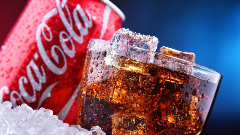 Coca Cola không phù hợp với người bị tiểu đường, cao huyết áp, bệnh tim Coca Cola không phù hợp với người bị tiểu đường, cao huyết áp, bệnh tim