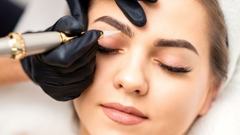 Đổi dáng mày không thay đổi vận mệnh hoàn toàn nhưng giúp bạn tự tin