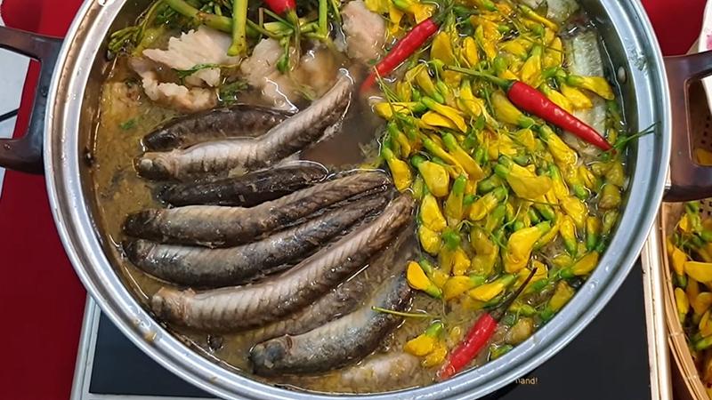 Lẩu cá kèo đặc sản miền tây