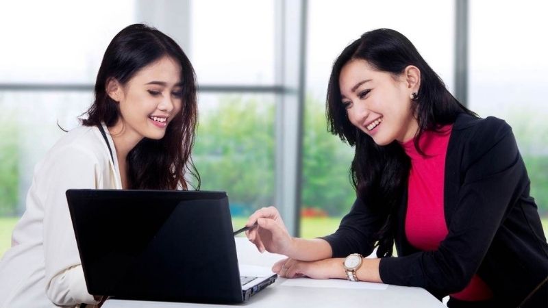 Người mệnh Thủy linh hoạt, khéo léo trong giao tiếp và giàu khả năng thích nghi