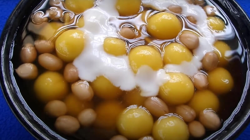 Chè khoai môn đậu đỏ Chè khoai môn đậu đỏ