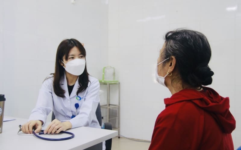 Đi khám khi có triệu chứng giúp phát hiện bệnh sớm