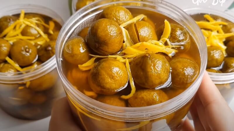 Sấu có vị chua thanh, ngọt dịu, giòn sần sật Sấu có vị chua thanh, ngọt dịu, giòn sần sật