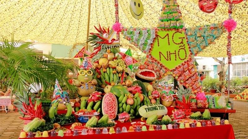 Mâm cỗ Trung thu truyền thống