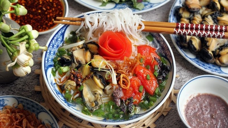 Bún ốc nóng