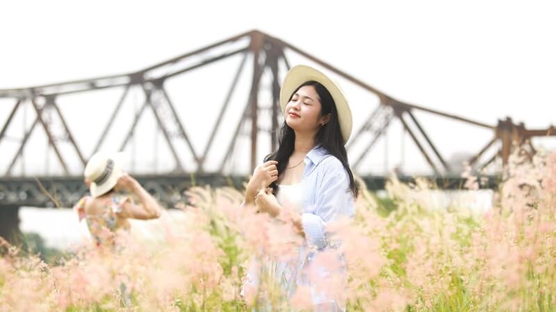"Săn" hoàng hôn rực rỡ - "Đặc sản" của mùa thu Hà Nội