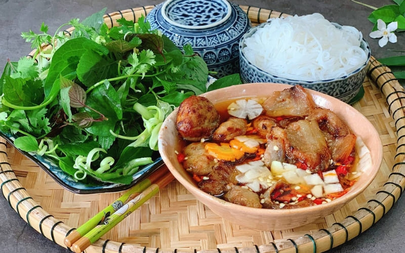 Thực khách dễ dàng cảm nhận hồn vị ẩm thực Hà Nội.