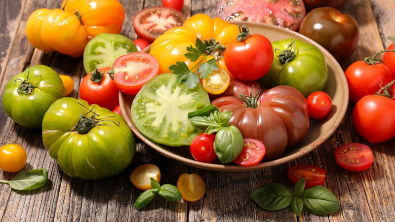Cà chua giúp cơ thể detox và giảm mỡ bụng