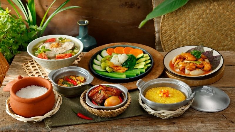 Mâm cơm quê Cơm niêu Thiên Lý